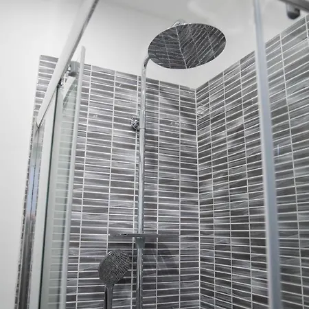 Genova Suite Gæstehus 3*