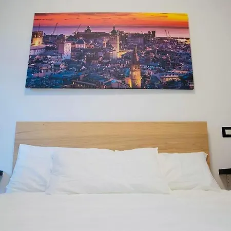 Pensión Genova Suite